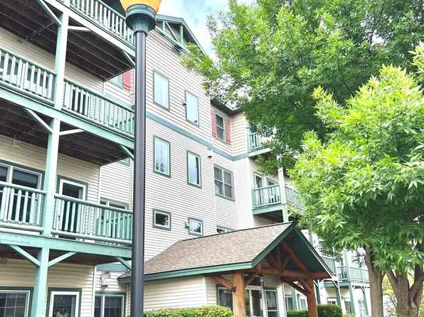 1279 Lakeshore Park Pl APT 2C, Marquette, MI 49855