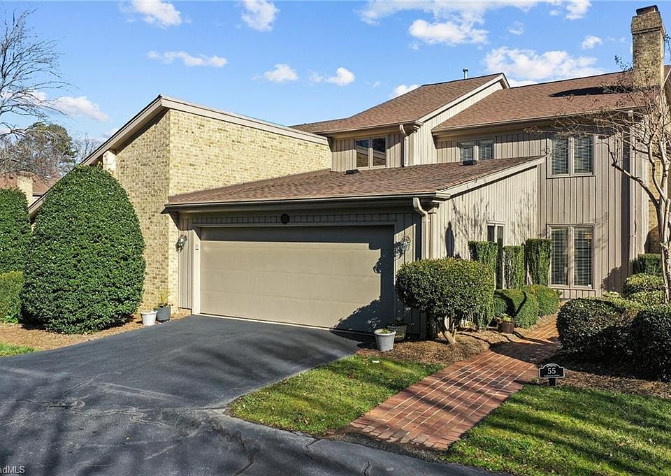 1st image of 55 Folkstone Dr