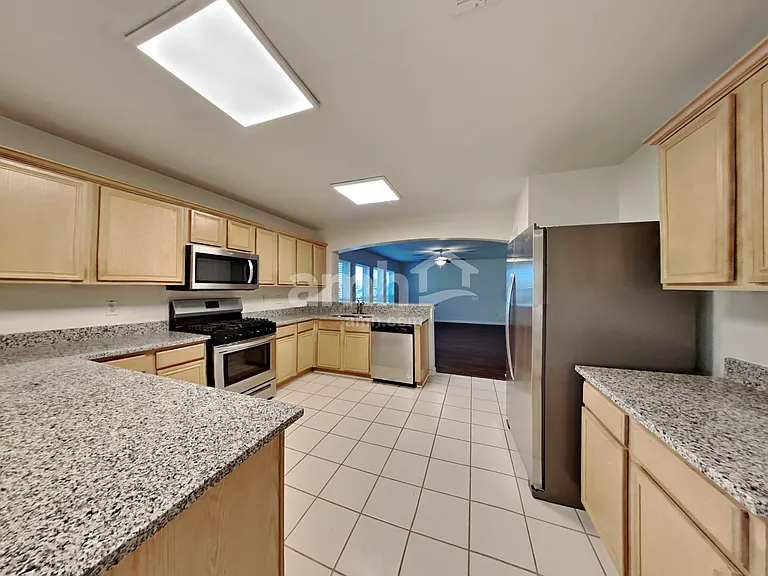 31442 Camden Village Dr — Photo 3