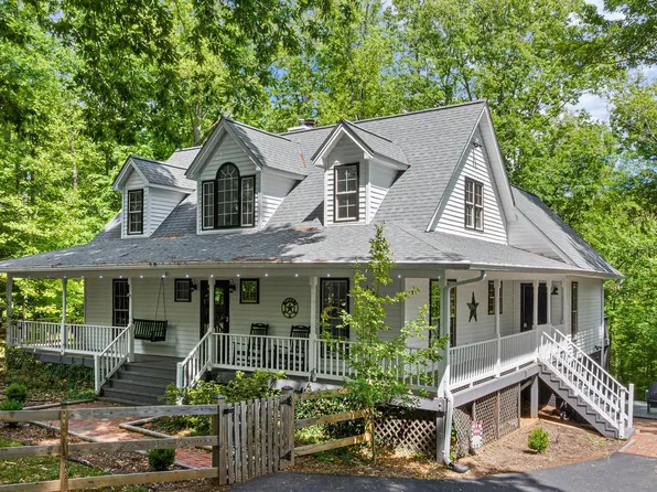 81 Lady Jane Ln, Fredericksburg, VA 22406