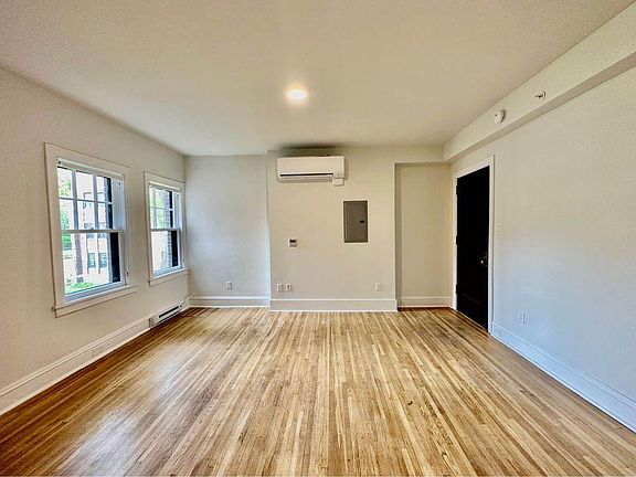 3rd image of 208 E Grand Ave #2225