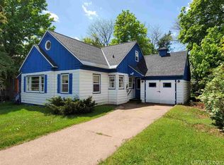 613 N Main St, Ishpeming, MI 49849