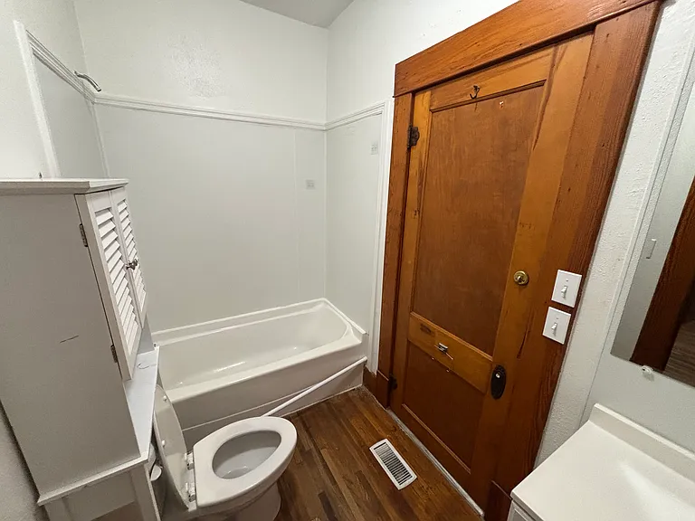 128 S Erie Ave #128 — Photo 5