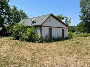 695 South St, Flemington, MO 65650