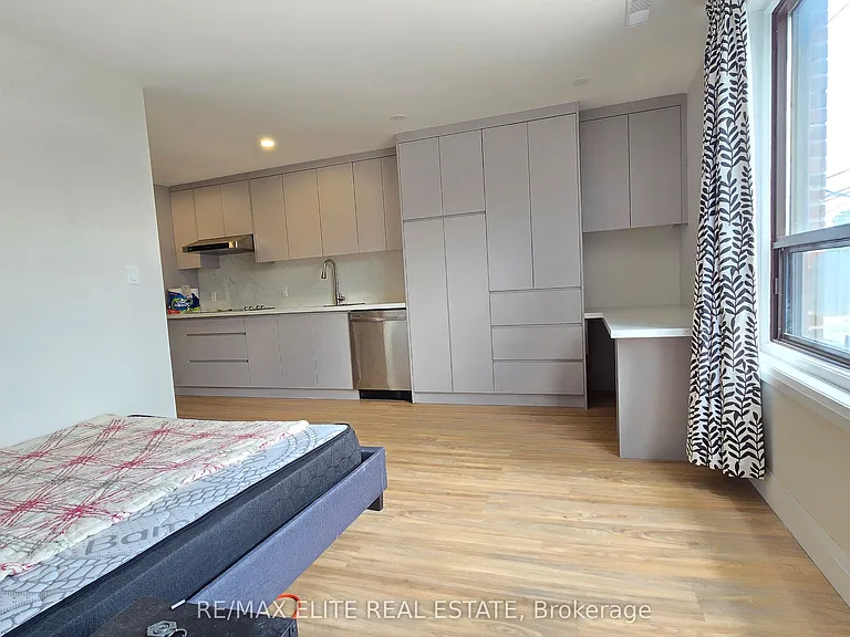 10 Mimico Ave #2A — Photo 1