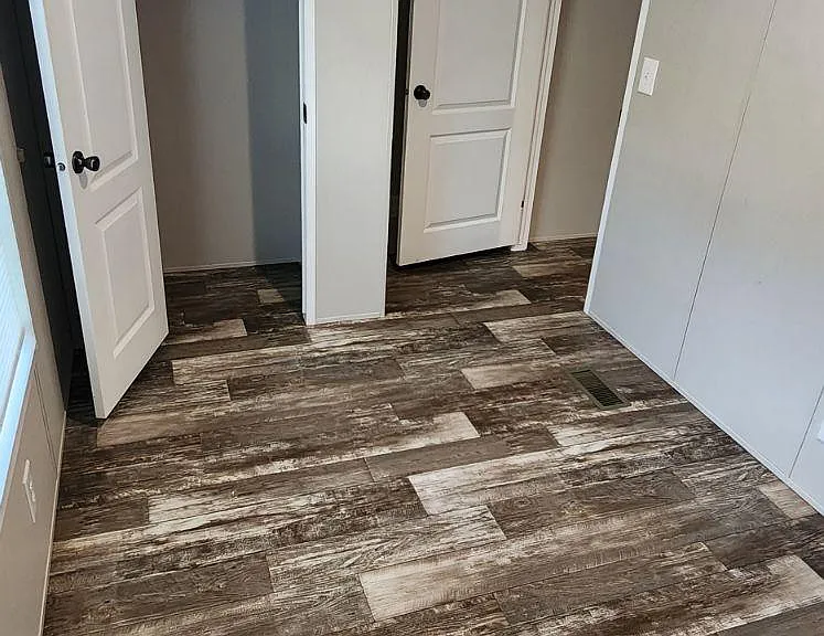 2nd bedroom.