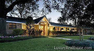 1st image of 4015 Meadow Lake Ln