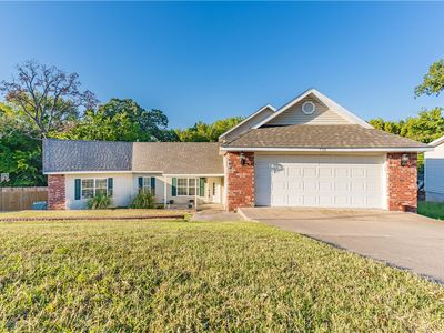 730 N Walnut Ct, Siloam Springs, AR, 72761
