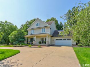 2060 Conifer Ridge Dr SW, Byron Center, MI 49315