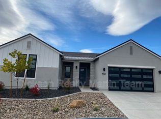 932 Little Star Dr, Reno, NV 89511
