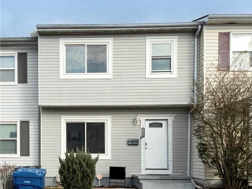 1st image of 3052 Blackstone Ct