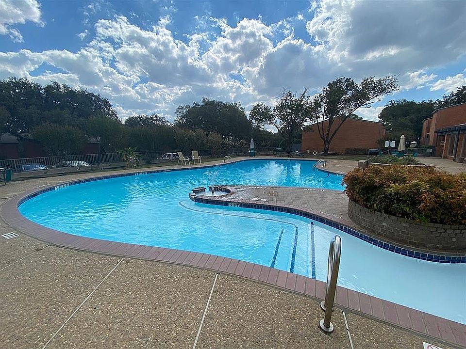 1st image of 3210 S Fielder Rd APT 310