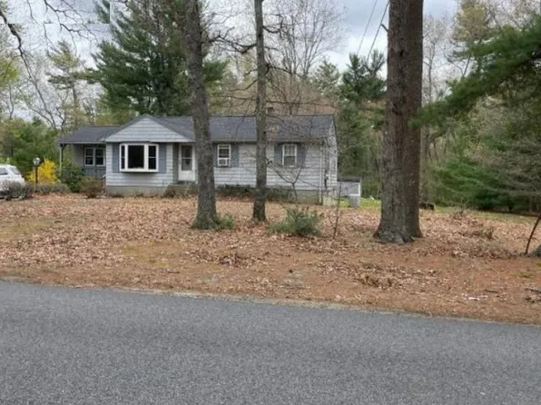 159 Valley St, Pembroke, MA 02359