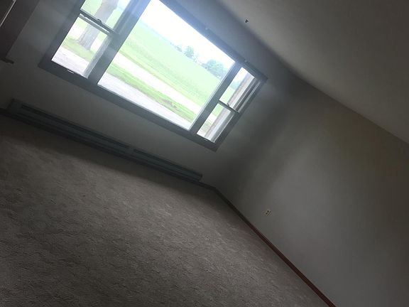 5th image of 8809 E County Road A #B