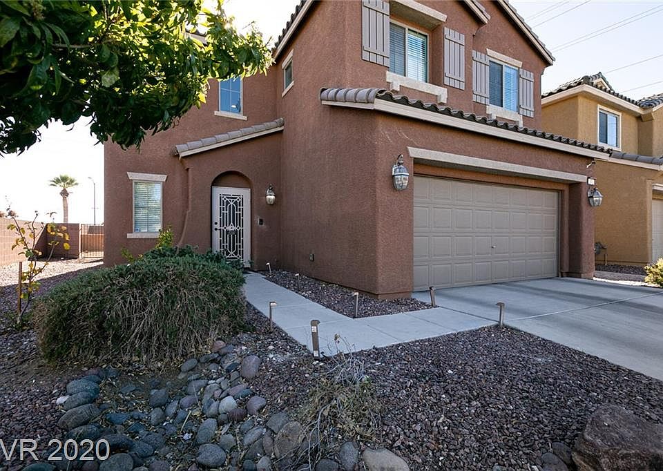 1st image of 2013 Summer Lily Ave