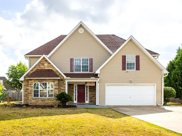 52 Seminole Trl, Fort Mitchell, AL 36856