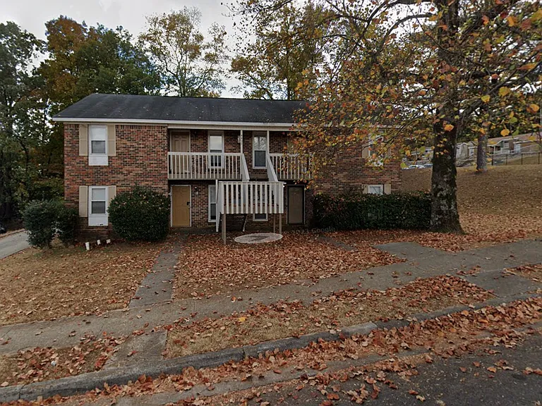 4437 Torrance Dr NW #B — Photo 2