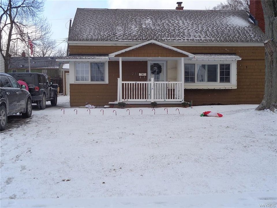 1st image of 211 Conant Dr