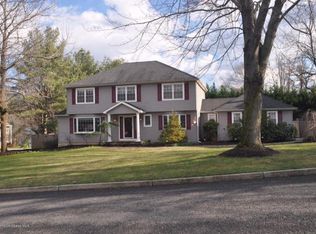 178 Ueland Rd, Middletown, NJ 07701