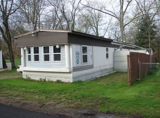 75 Leroy St, Buckeye Lake, OH