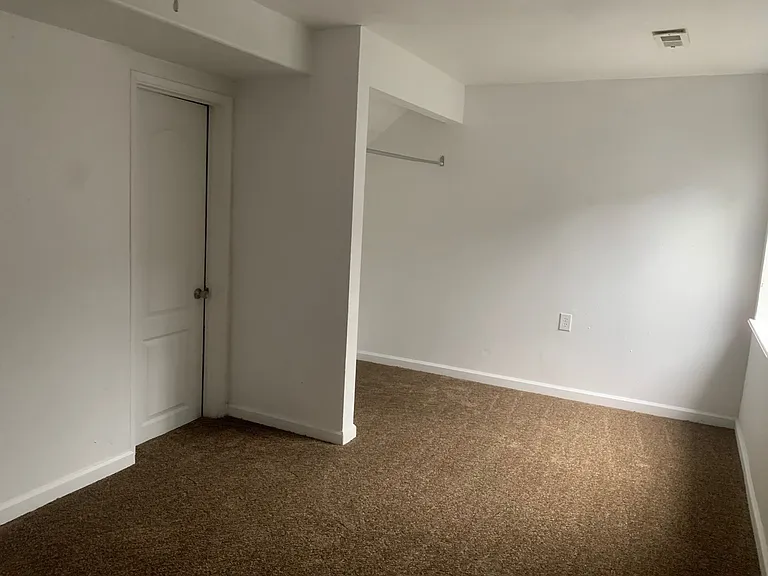 4899 Saddle Ridge Dr — Photo 14