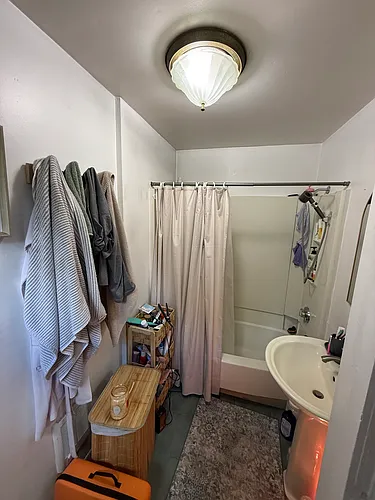 173 1st St #3 Photo 1