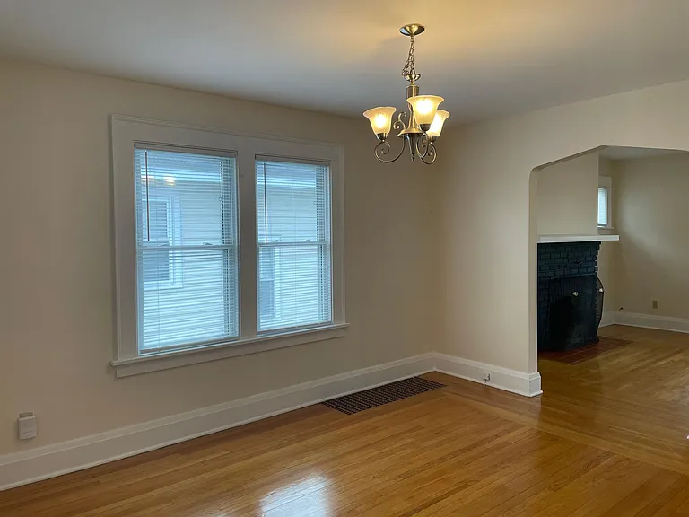 353 Forest Hill Dr — Photo 8