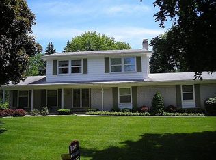 772 Ironstone Dr, Rochester Hills, MI 48309