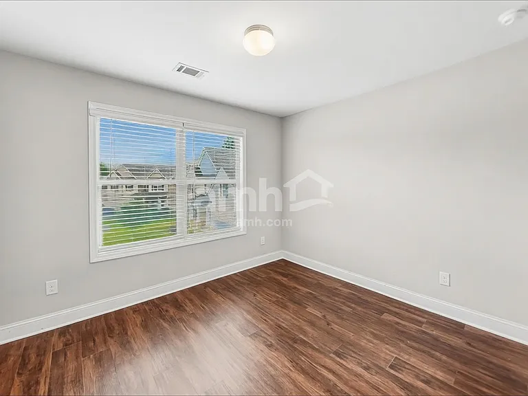 1867 Bloom Ct — Photo 17