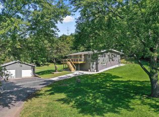 23054 Farmdale Rd, Washington, IL 61571