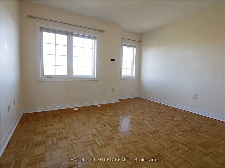 2491 Bur Oak Ave — Photo 18