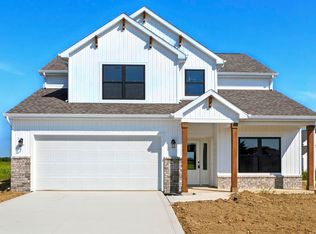 1552 Farm View Ct, Huntertown, IN 46748