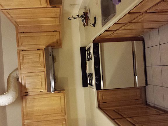 2nd image of 301 Palmetto St #1