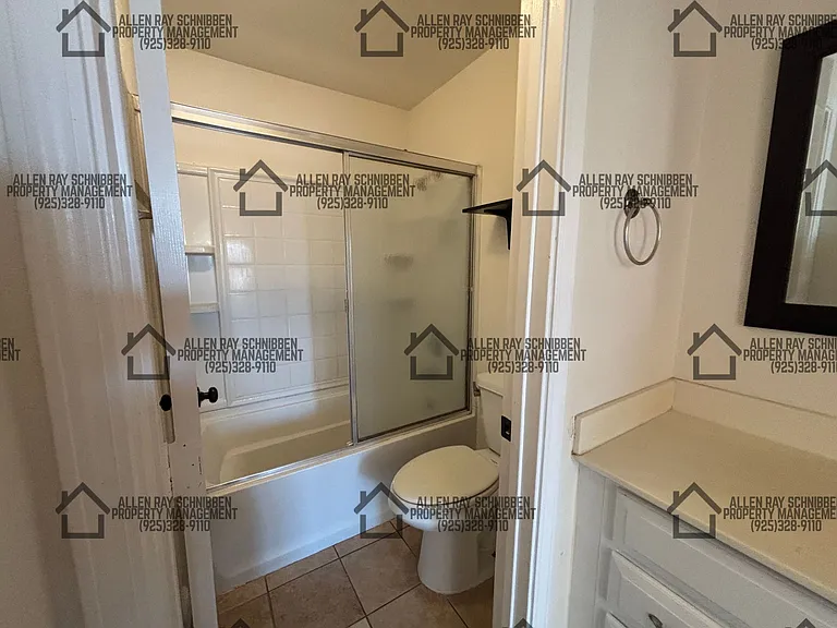 105 El Capitan Ln — Photo 9