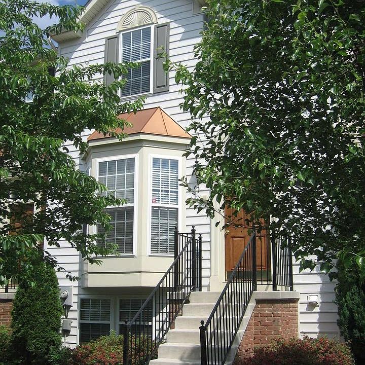 Exterior  Front