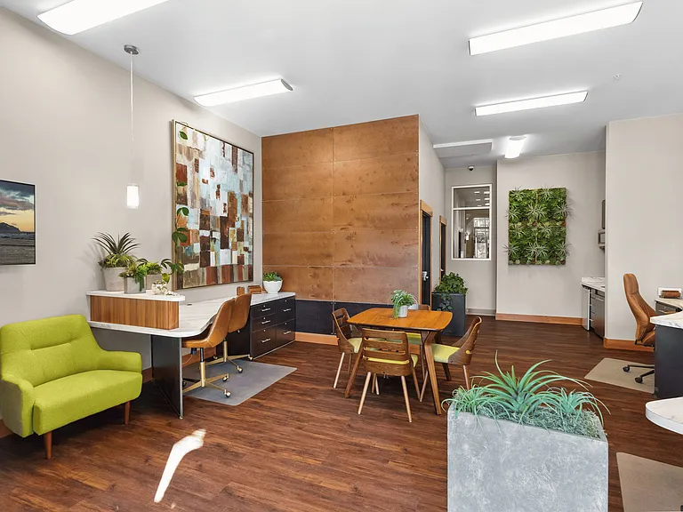 Leasing Office