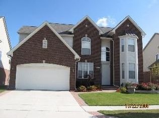 49768 Whitehall, Utica, MI