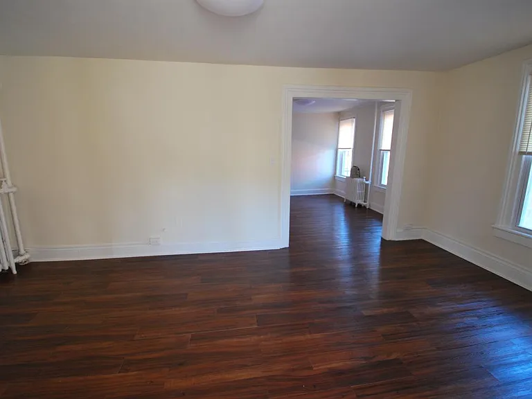 144 Main St #3 — Photo 4