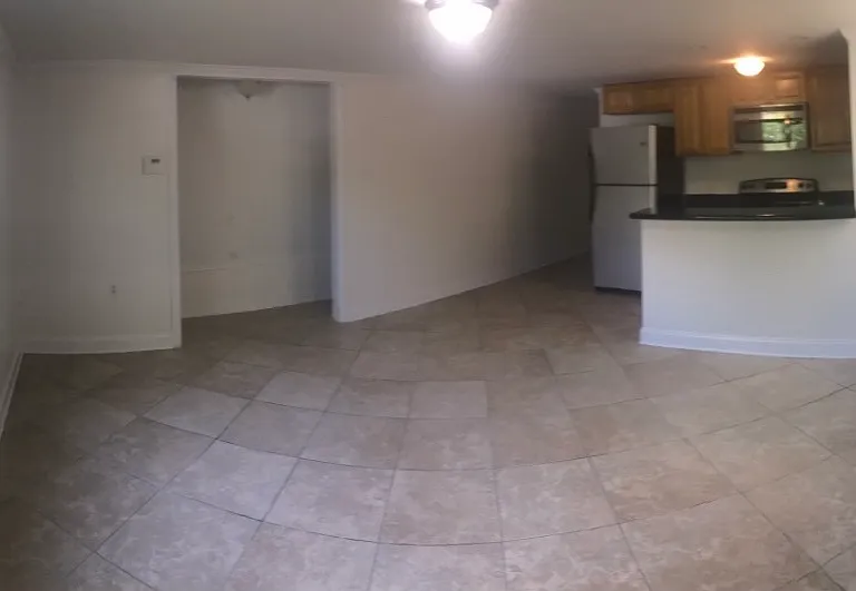 6800 Louis Xiv St — Photo 3