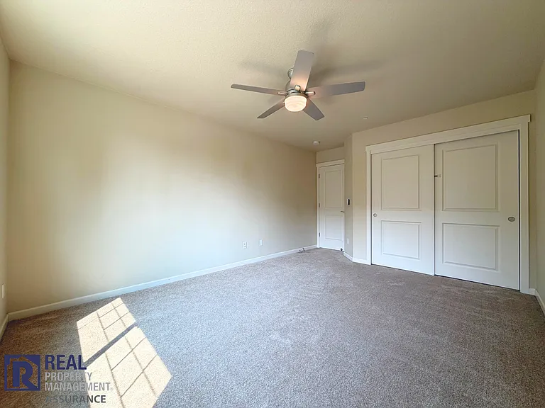 7951 NE Caitlin St — Photo 16