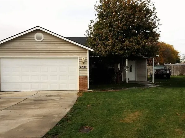 430 Victoria Cir, Grandview, WA 98930