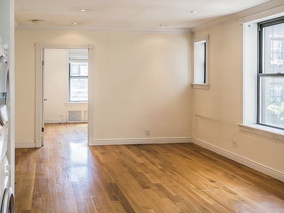 2nd image of 244 E 78th St APT 4D