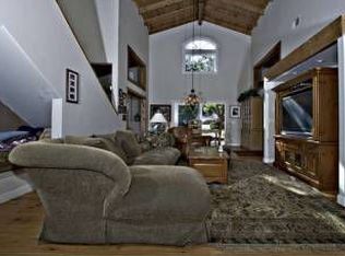 18634 Mahogany Ranch Rd, Ramona, CA 92065