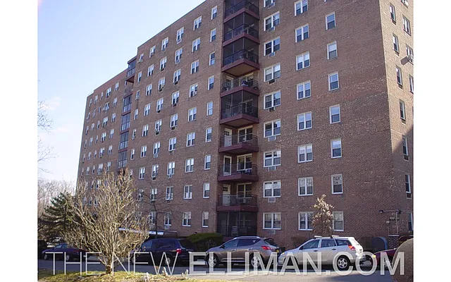 Sold by Douglas Elliman | media 19