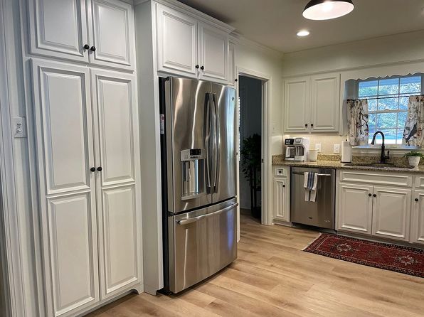 4689 Oak Ridge Rd, Mobile, AL 36609