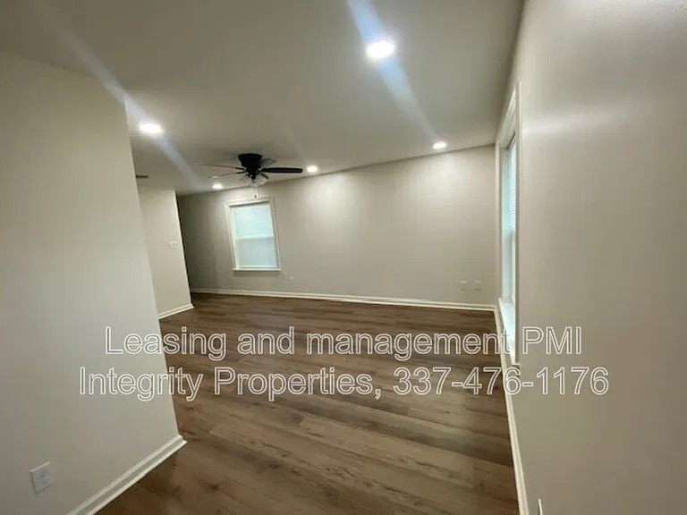 105 Meaux Blvd #1 — Photo 3