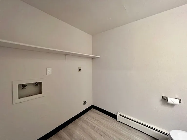 4319 N Carefree Cir — Photo 15