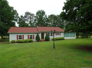 5224 Mt Holly Huntersville Rd, Charlotte, NC 28216
