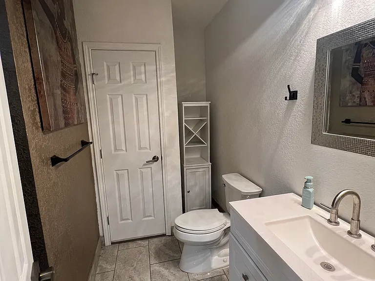 317 Parkwood Dr — Photo 11