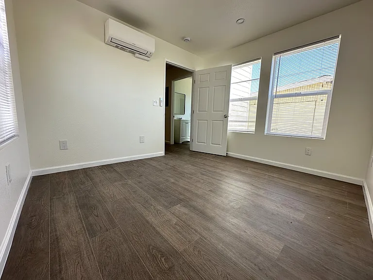 101A South St #101A — Photo 5